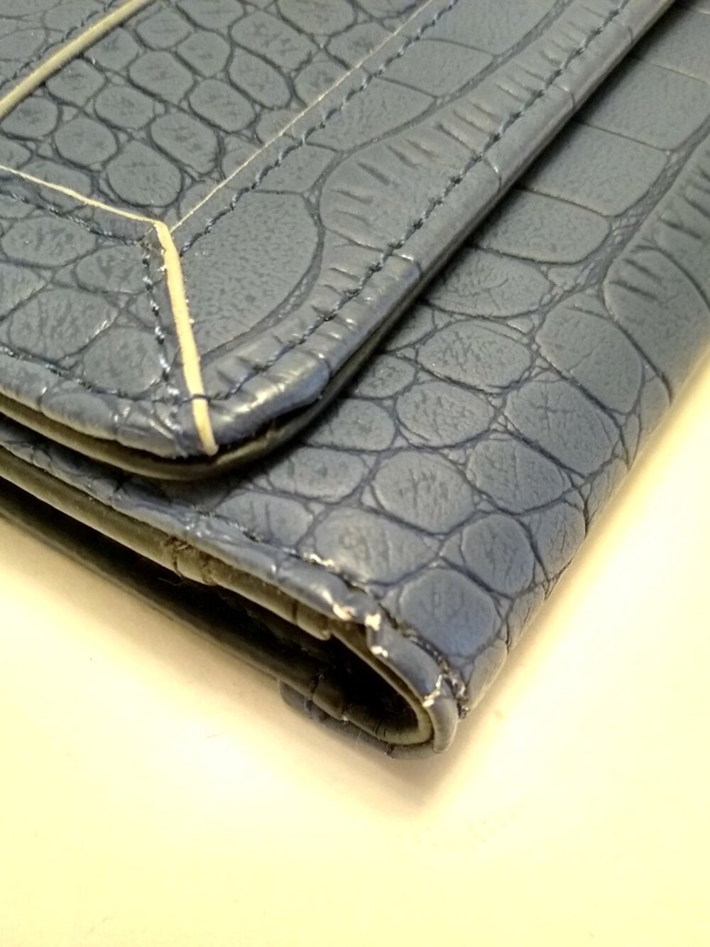 G by Guess Blue Tri-fold Wallet - Picture 8 of 8